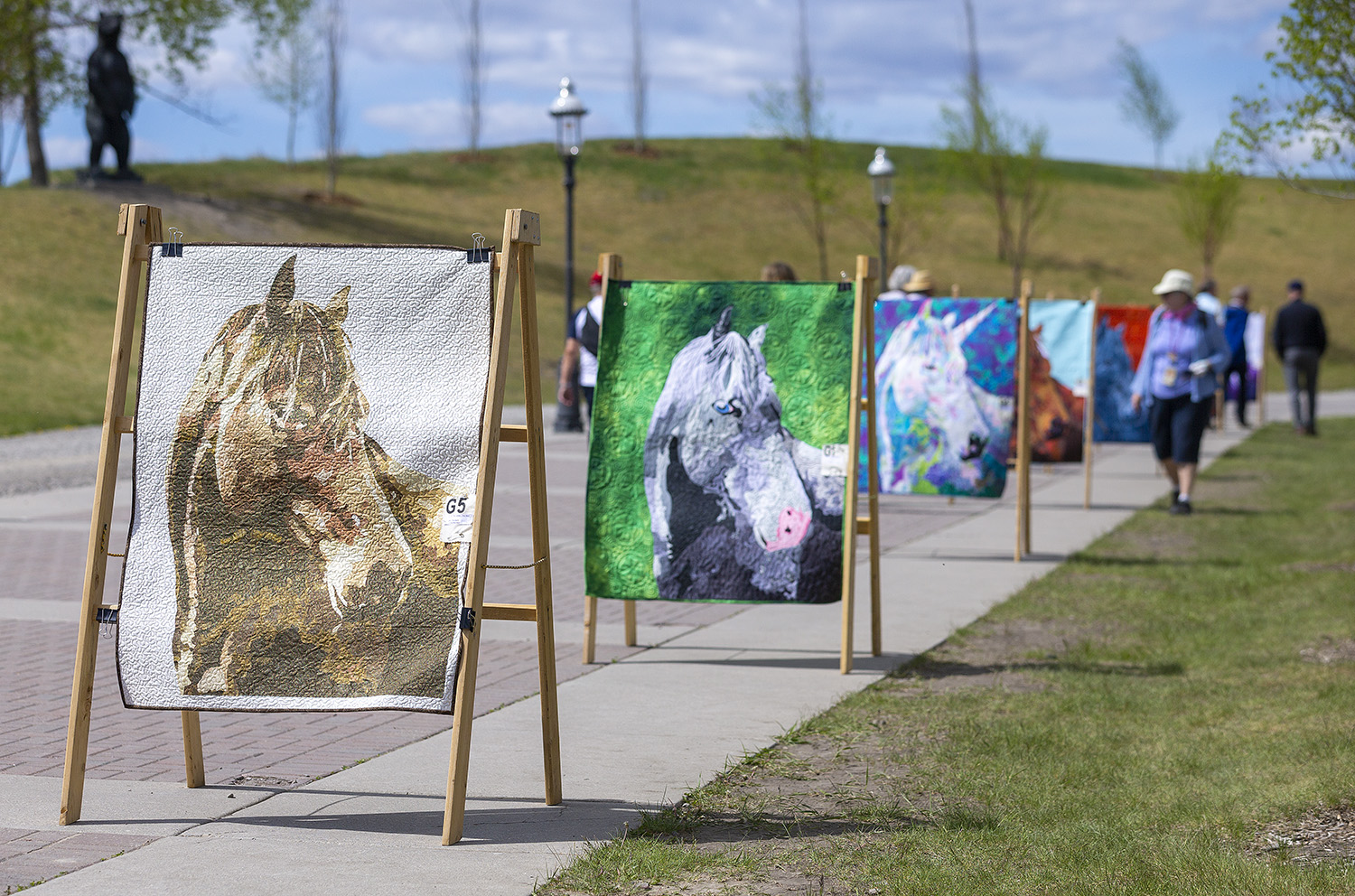 Photos Festival of Quilts drapes Heritage Park with colour LiveWire