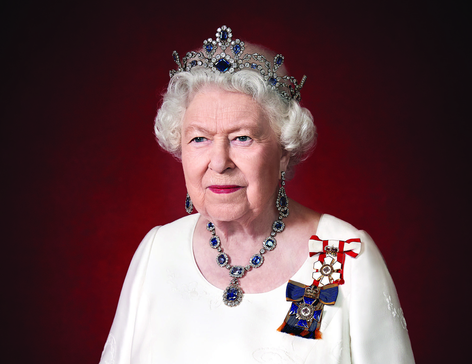 Canadian Crown - A young Queen Elizabeth II keeps a watchful eye