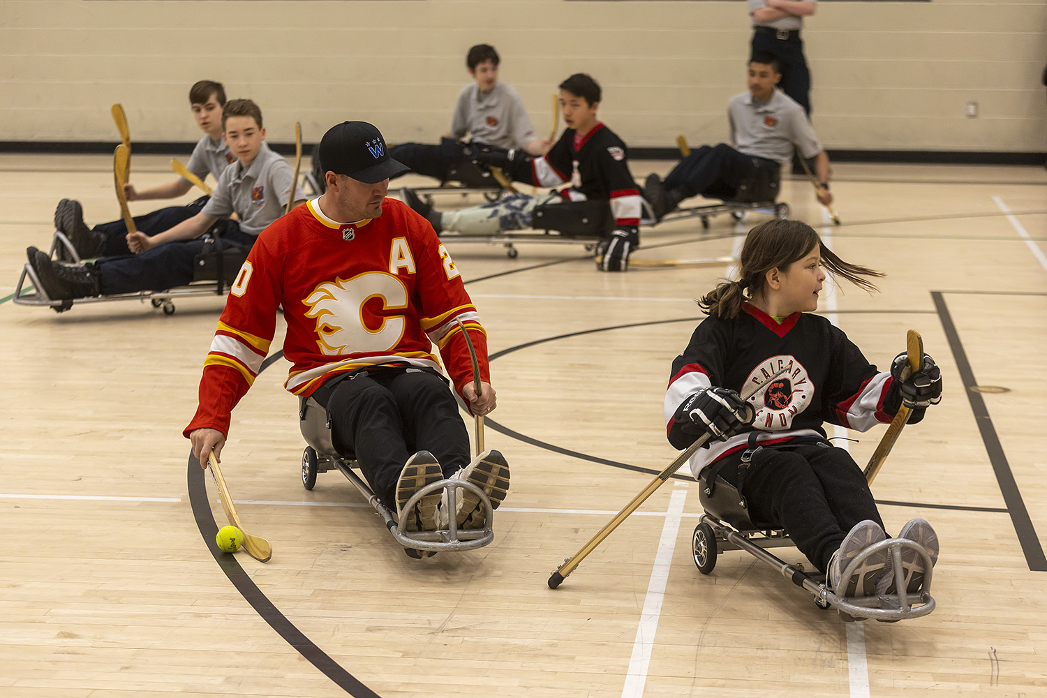 Calgary Police invite youth, cadets to take part in weekend roller